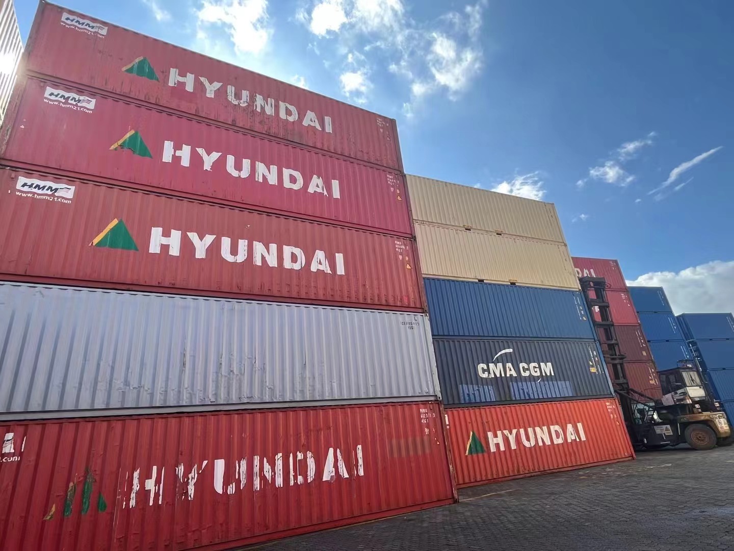 海事海商律师简述：FOB贸易术语下收货人承担的分析